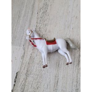 Disney white Royal Horse mini toy figure Pixar
